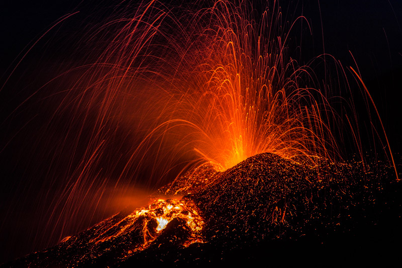 Lava Fountain – Antonio D’Agata / ITALY